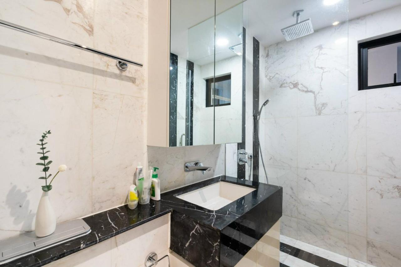 Luxury D1Mension In District 1 Freepoolsaunagym Ho Si Minh-város Kültér fotó